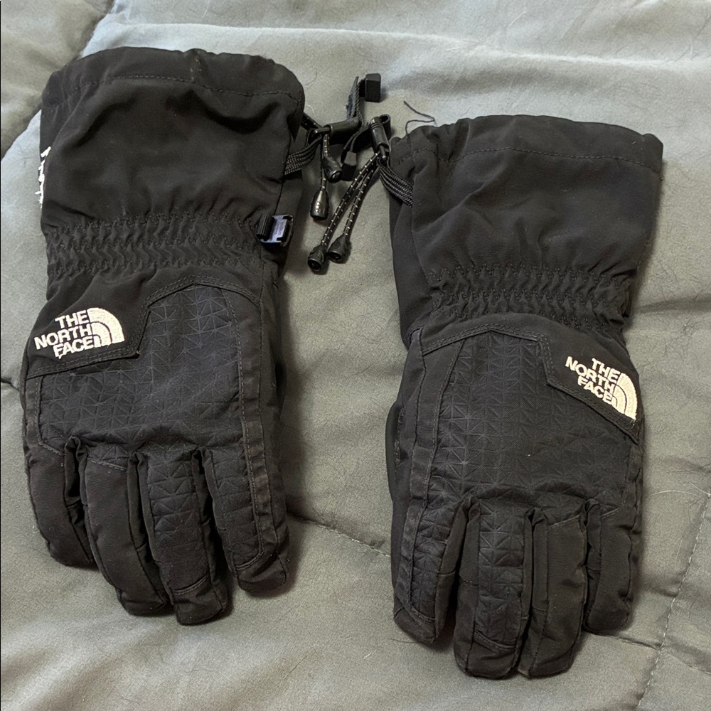 The North Face Black Gloves